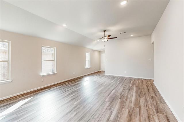 Building Photo - 424 Delmar Dr