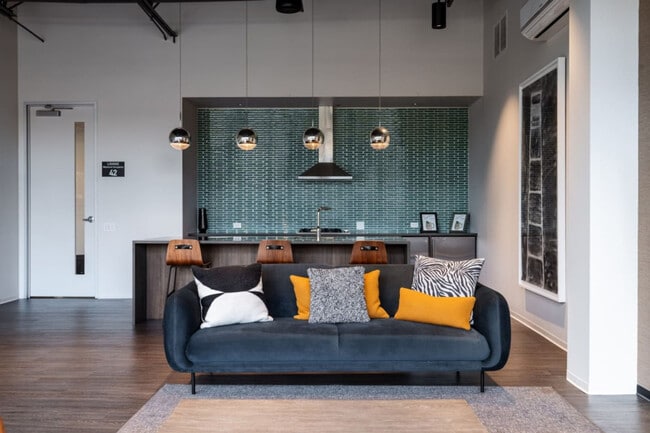 Foto del edificio - 901 S Ashland Ave