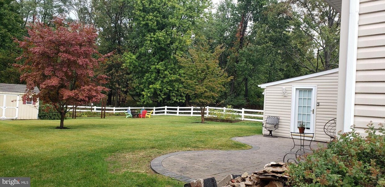 Primary Photo - 328 Centennial Rd