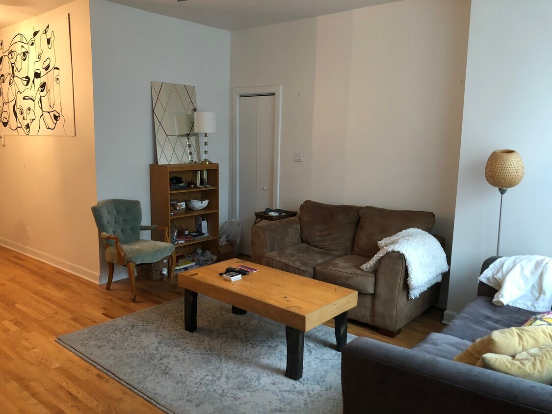 Primary Photo - 1526 N Artesian Ave