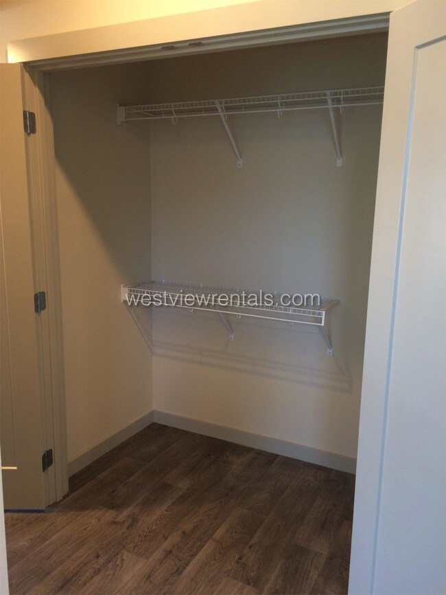 Foto del edificio - 2230 Cornerstone Ln