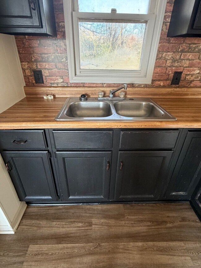 Foto del edificio - 721 US-62