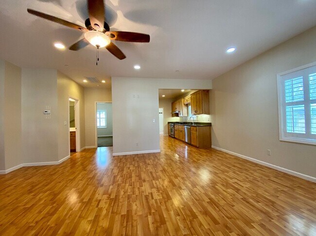 Foto del edificio - Beautiful Two Bedroom Napa Home