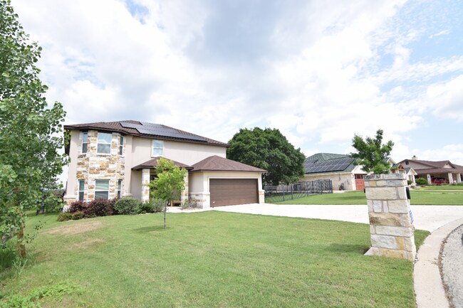 Foto del edificio - 2340 Pirtle Dr