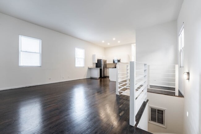 Foto del edificio - 2638 N Halsted St