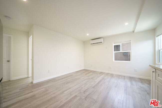 Foto del edificio - 231 E 85th St