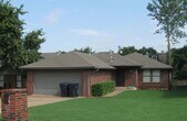 Remodeled 3 Bed 2 Bath Home in Edmond! $1... - Remodeled 3 Bed 2 Bath Home in Edmond!  $1...