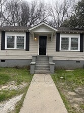 Building Photo - 4022 Young Ave