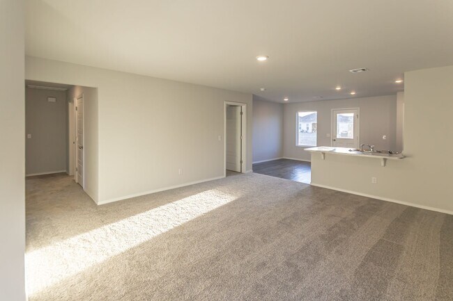 Building Photo - Charming 3 Bedroom / 2 Bathroom Home in Perkins!