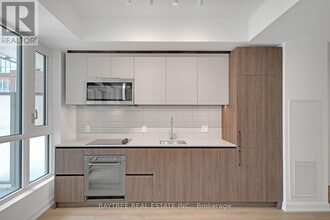 Building Photo - 150 Logan Ave