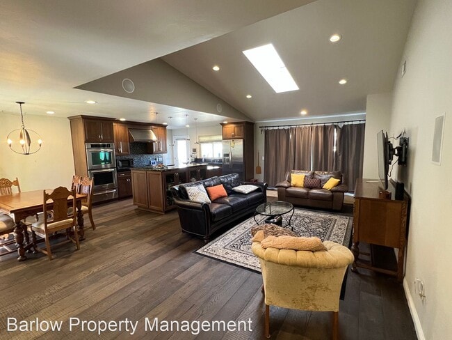 Building Photo - 2 br, 3 bath House - 15118 Village 15