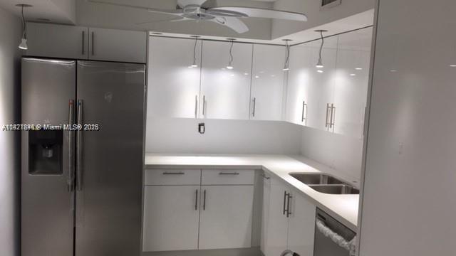 Foto del edificio - 3600 Mystic Pointe Dr