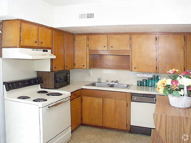 Kitchen - Gallant Place Apartments