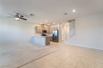 Building Photo - 480 Filaree Pl