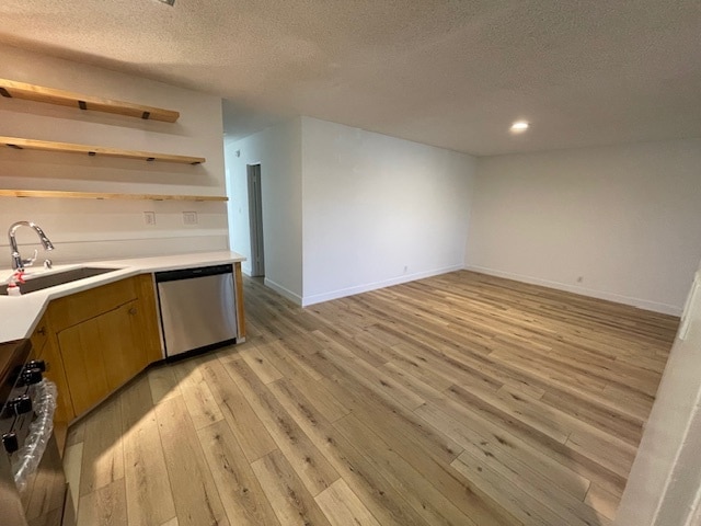 Building Photo - 9000 Clifton Way