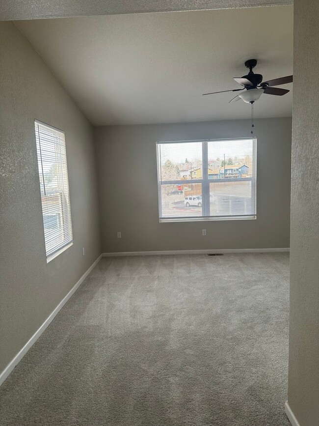 Foto del edificio - 2 bed 2 bath Condo in Castle Rock, CO!