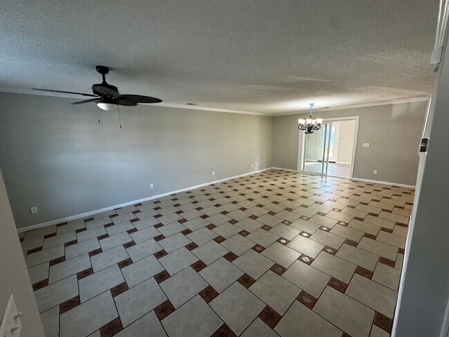 Building Photo - 415 Flint Drive