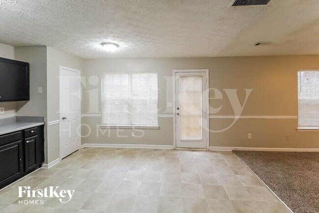 Building Photo - 360 Nunnally Dr