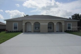 Building Photo - 328 Baccarat Ct