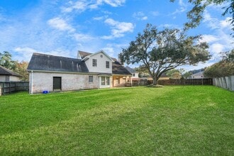 Building Photo - 33318 Winsford St