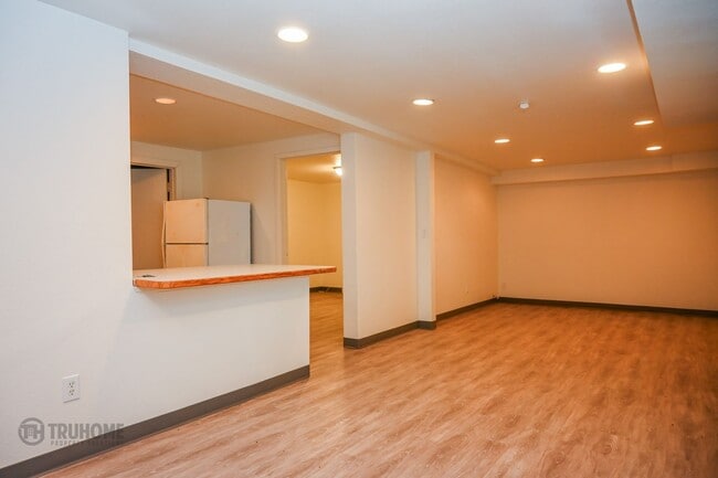 Foto del edificio - 315 Summit Ave N