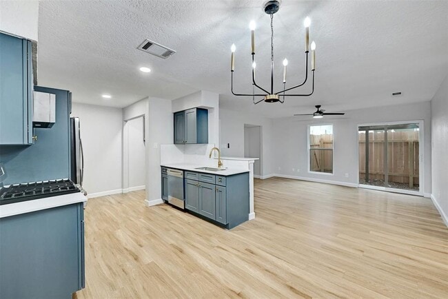 Foto del edificio - 9803 Aberdeen Way