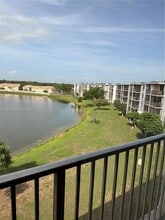 Building Photo - 8600 N Sherman Cir