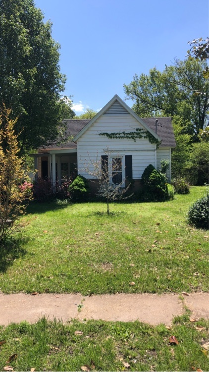Primary Photo - 601 W 4th St