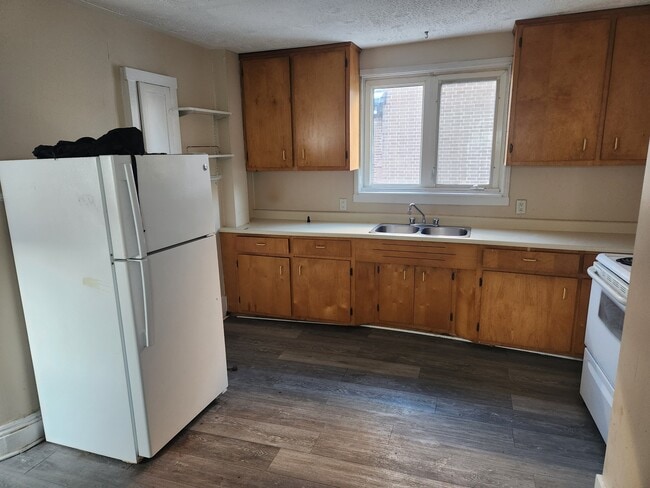 Photo du bâtiment - 335 Charlotte St