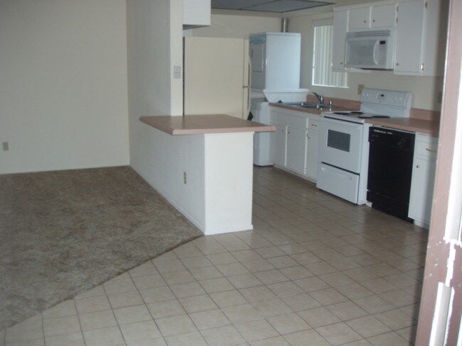 Foto del edificio - 1730 W Brighton Ave