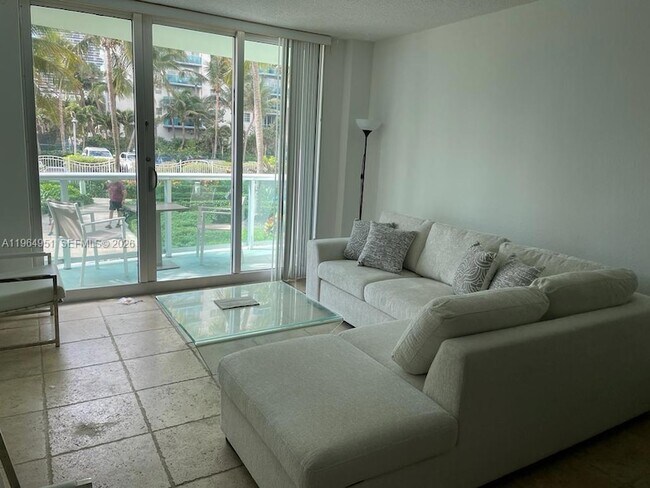 Foto del edificio - 3901 S Ocean Dr