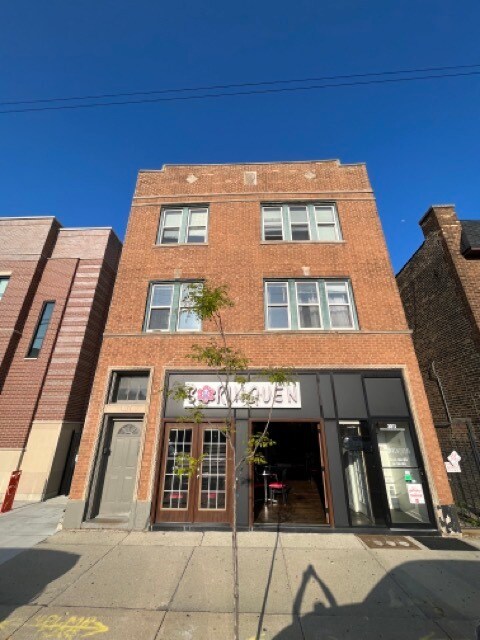 Primary Photo - 3811 N Western Ave