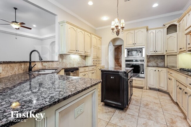 Foto del edificio - 4348 Gallant Fox Dr