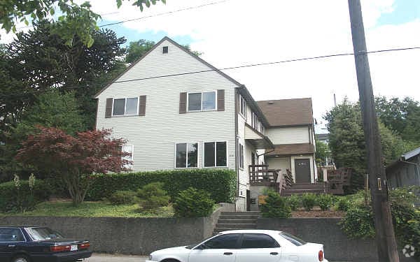 Building Photo - 5210 11th Ave NE