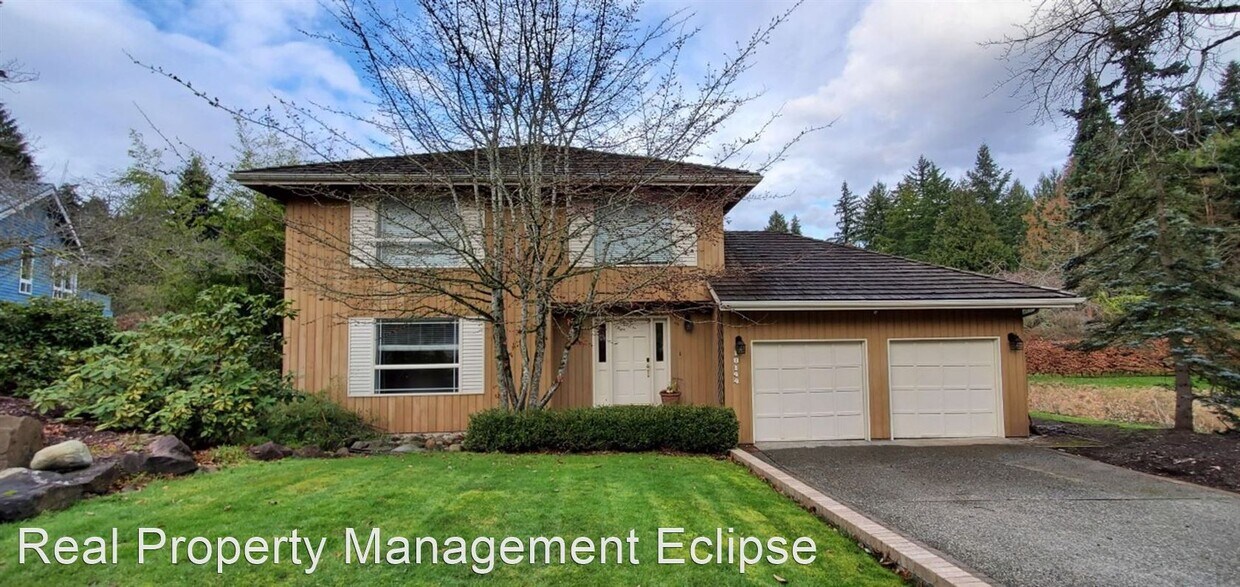 Foto principal - 3 br, 2.5 bath House - 18144 SE 42nd Pl.