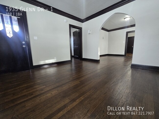 Foto del edificio - 1935 Glenn Dr