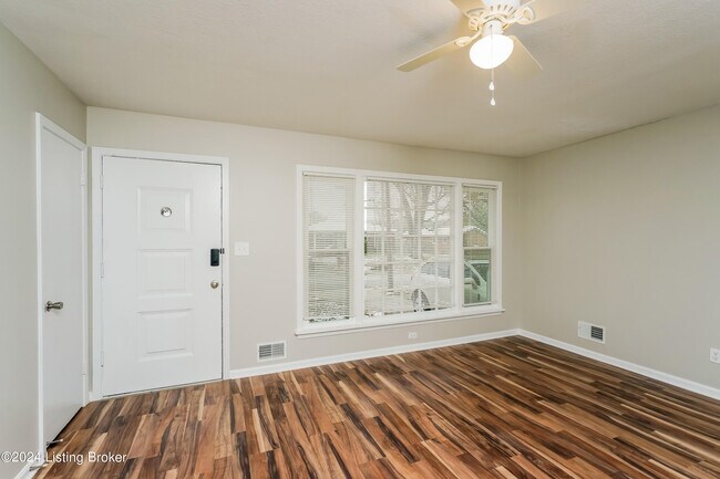 Building Photo - 5608 Fruitwood Dr