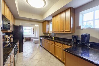 Building Photo - 12055 Gandy Blvd N