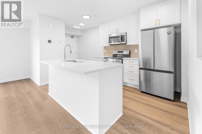 Building Photo - 801 Glenroy Gilbert Dr