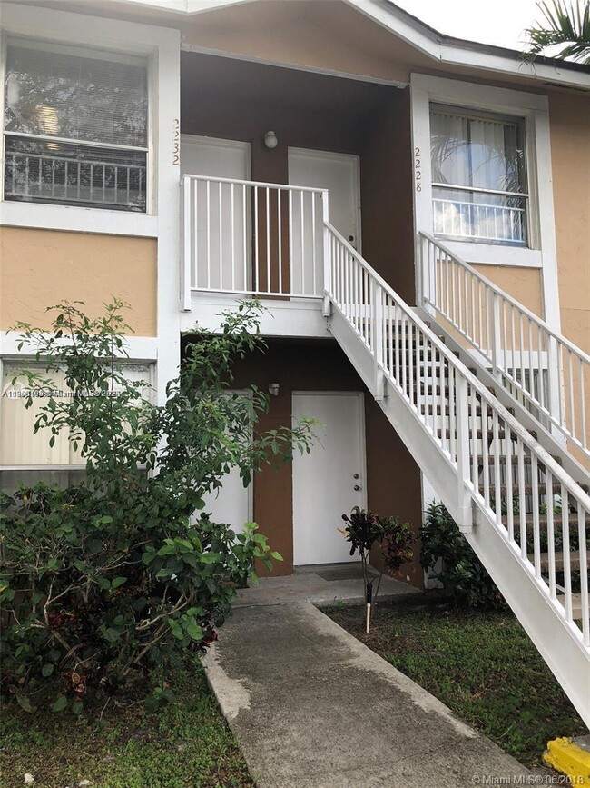 Building Photo - 2228 SW 80th Terrace