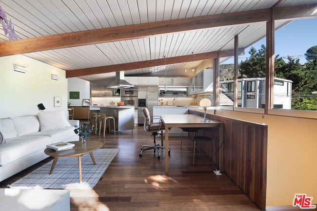 Building Photo - 10410 Quito Ln