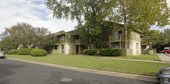 Building Photo - Chaparral Apartments