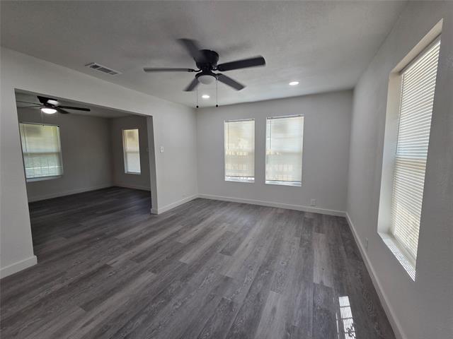 Foto del edificio - 2835 Oakdale St