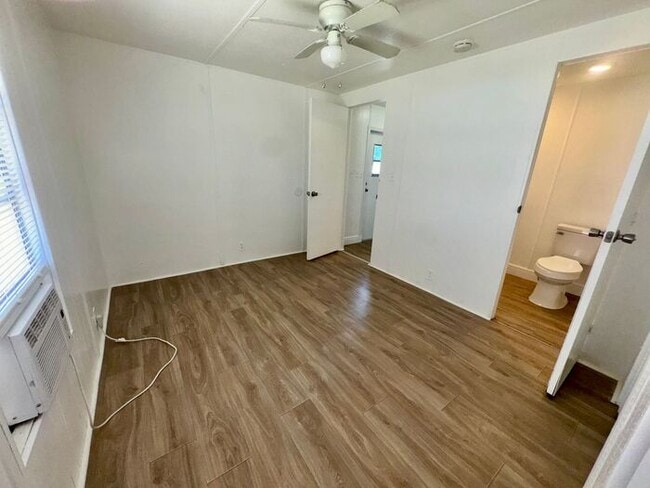 Foto del edificio - 1145 S Christiana Ave