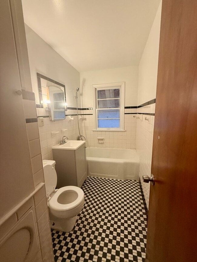 Foto del edificio - 414 N Johnston Ave