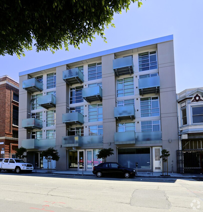 Foto del edificio - 1465 Pine St