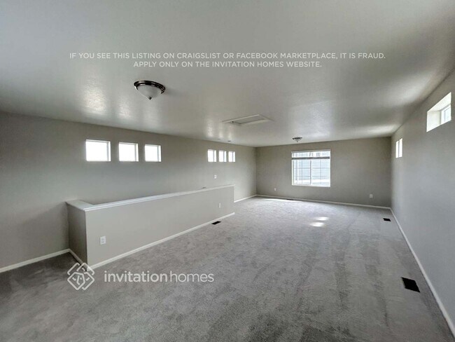 Foto del edificio - 3397 Streamwood Dr