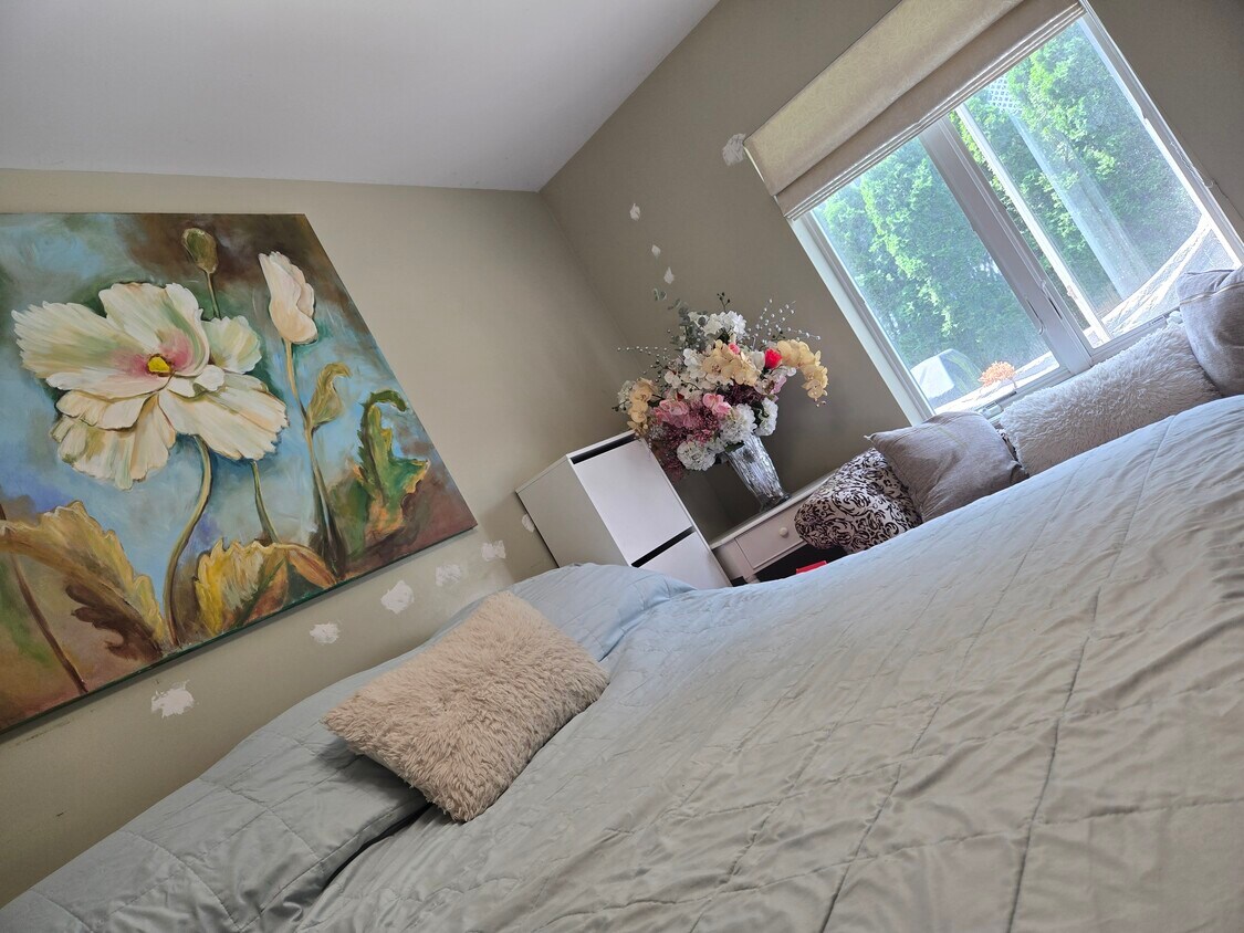 Foto principal - 1455 Royce St