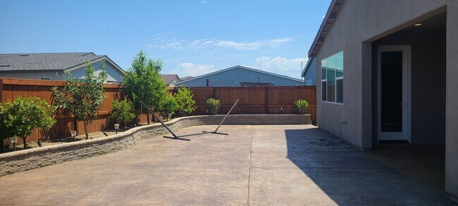 Building Photo - West Roseville:Mariposa Farms @ Riolo:  Im...