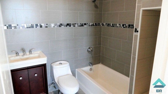 Foto del edificio - 84 Hull St